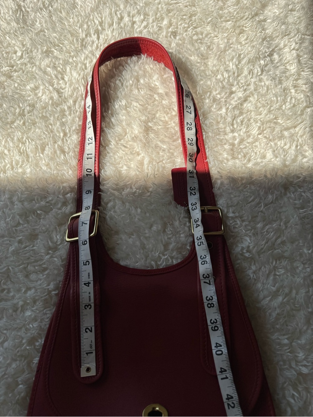Vintage Coach Berkeley 9988 Red Leather Saddle Bag Brass Hardware Crossbody 90s - Picture 14 of 16